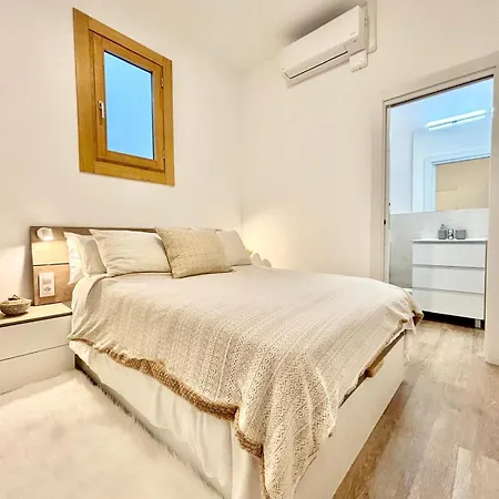 Apartment Piso Ideal Con 3 3 Banos Y Terraza